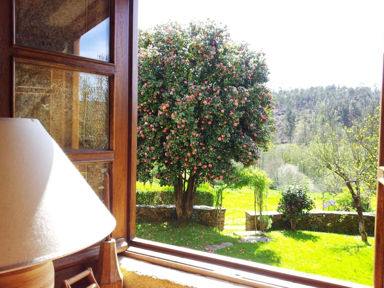 Casa Rural Grana Da Acea Monfero Екстериор снимка