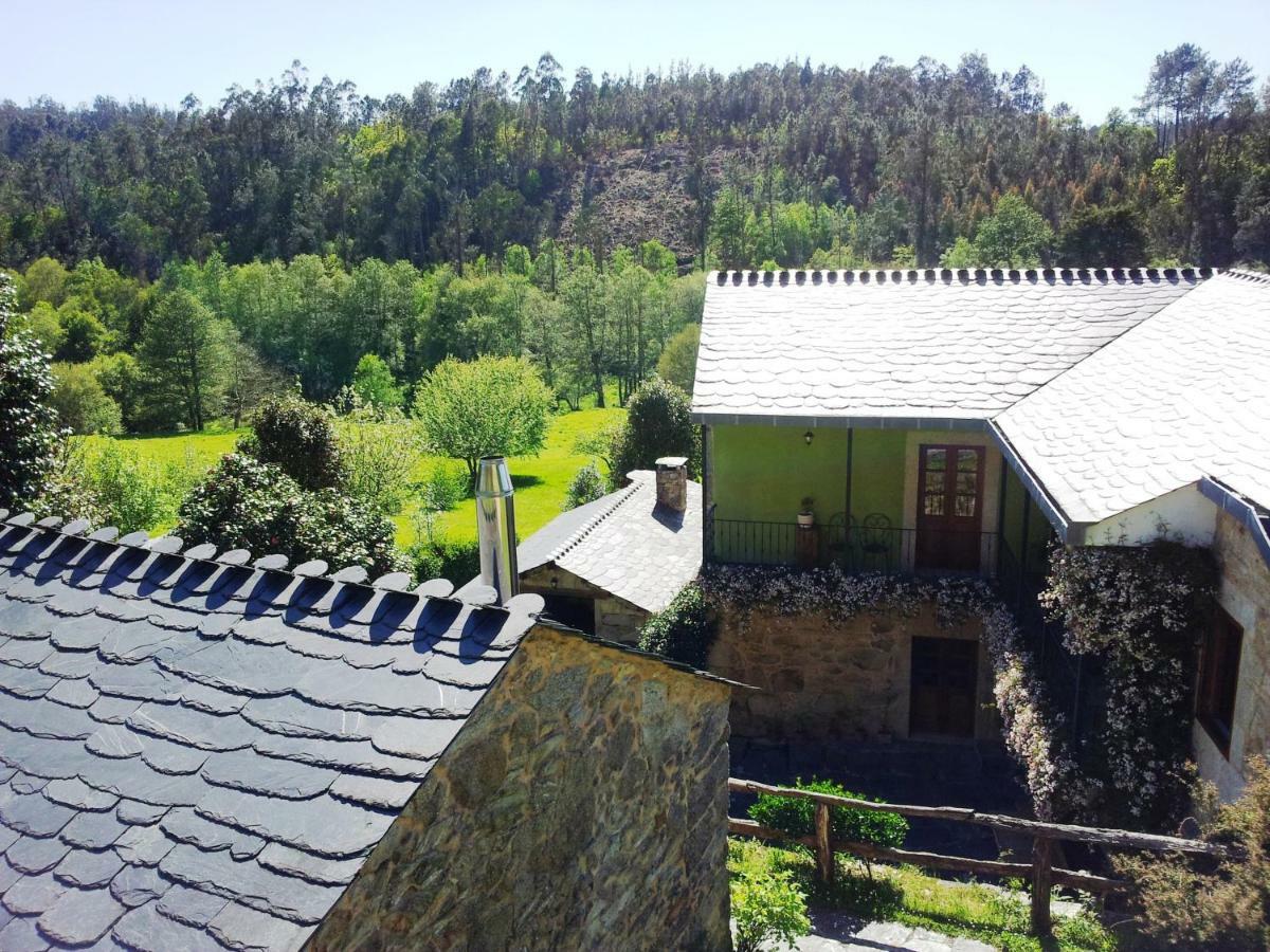 Casa Rural Grana Da Acea Monfero Екстериор снимка